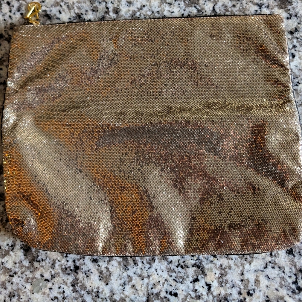 Women's clutch Victoria's secret